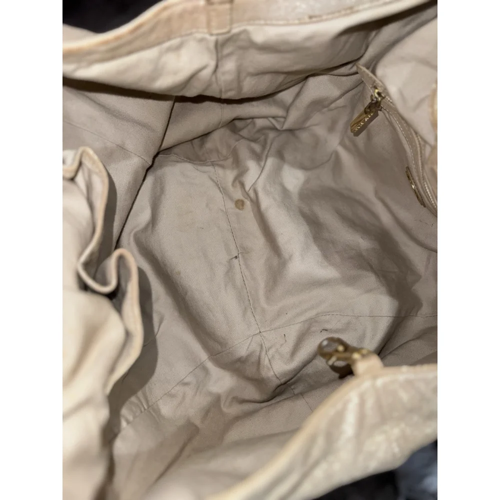 Tory Burch Dean Hobo Bag - Picture 16 of 16